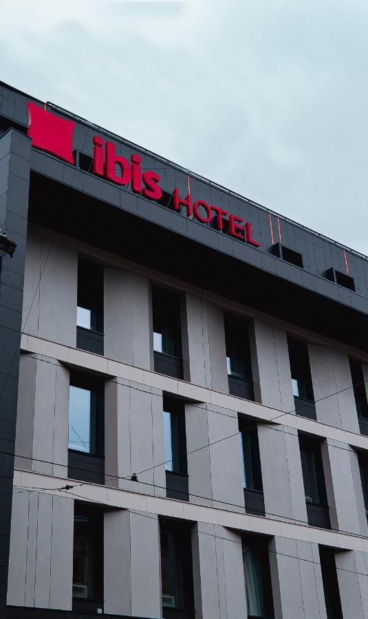 Ibis Lviv Center Hotel Exterior foto